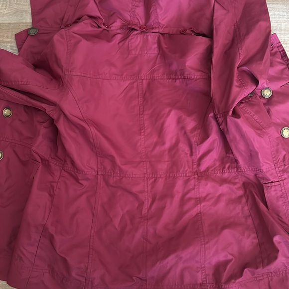 Hurley Raincoat - Picture 5 of 11